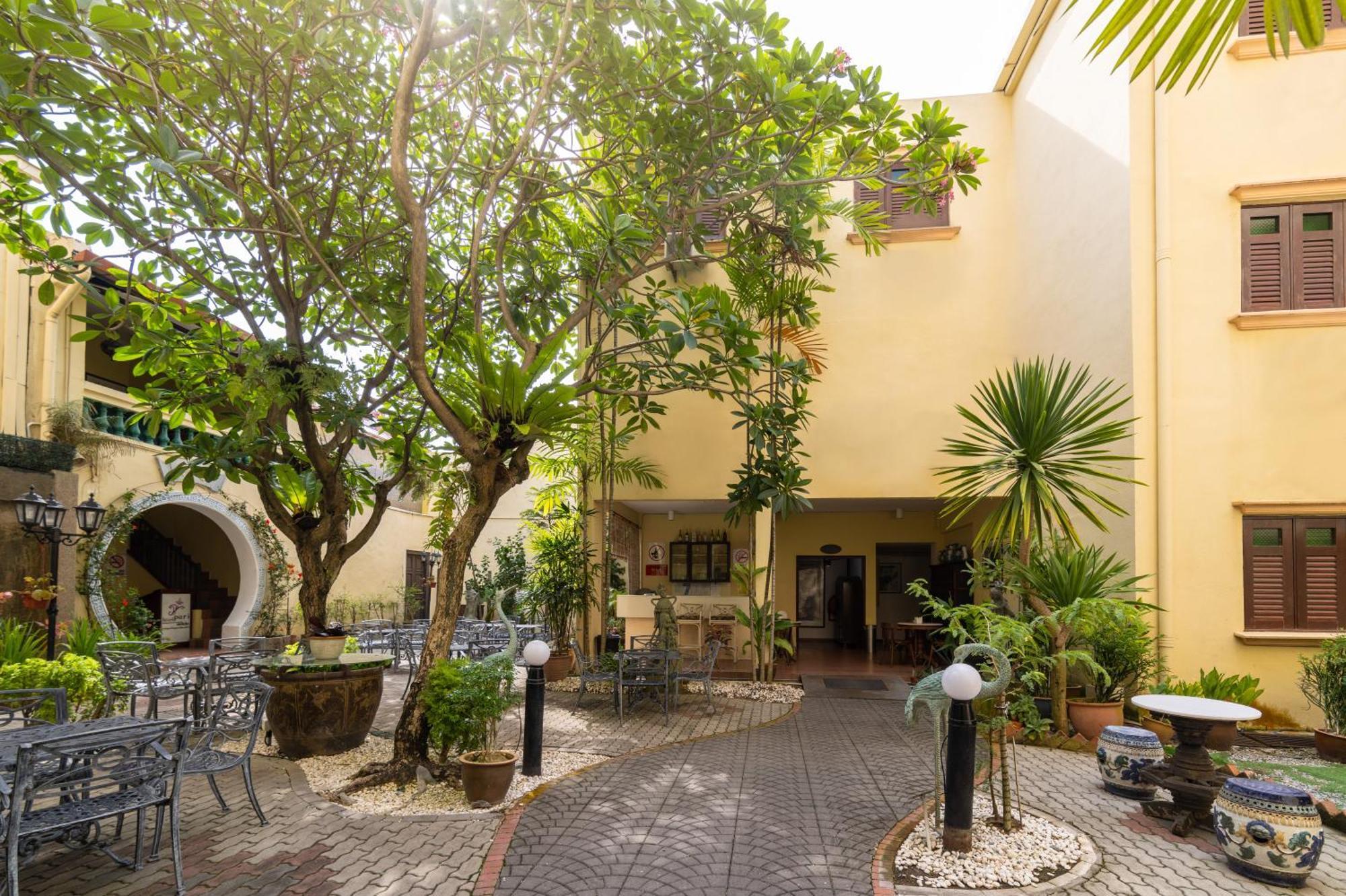 Hotel Puri Melaka Eksteriør bilde